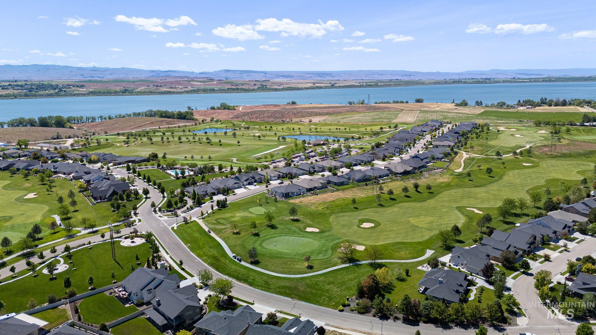 11538 W Black Dog Dr., Nampa, Idaho 83686, 3 Bedrooms, 2 Bathrooms, Residential For Sale, Price $374,900, 98986868