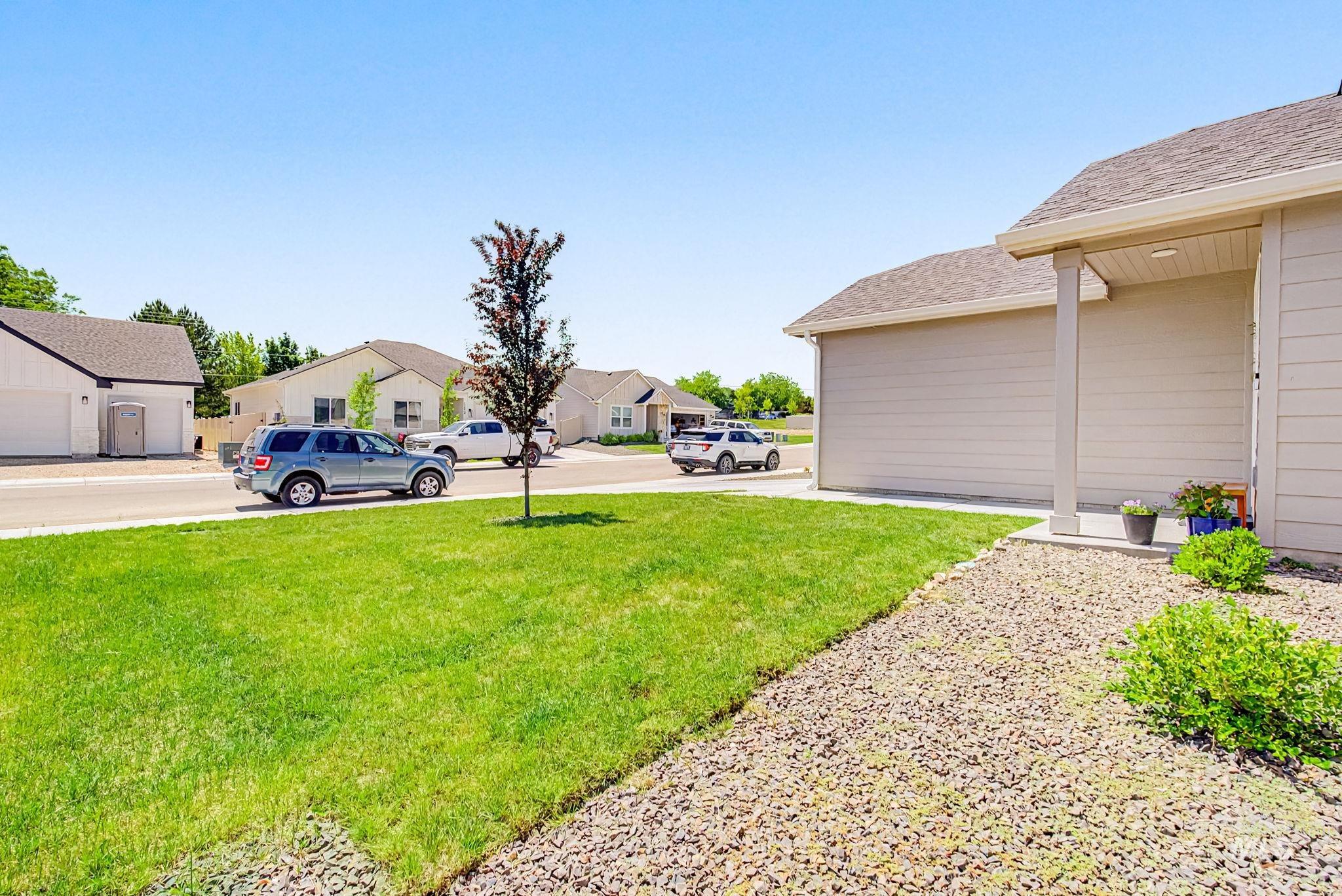11538 W Black Dog Dr., Nampa, Idaho 83686, 3 Bedrooms, 2 Bathrooms, Residential For Sale, Price $374,900, 98986868