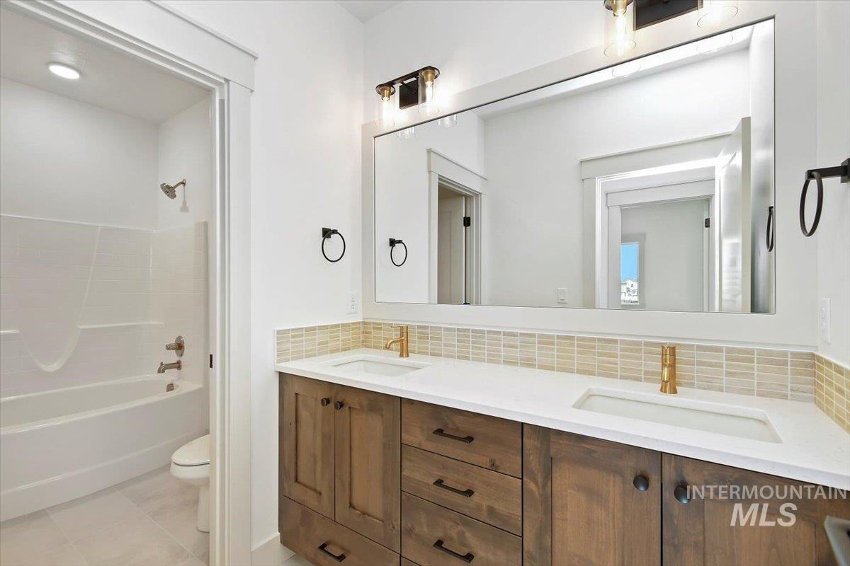6883 W Mattawa Dr, Meridian, Idaho 83646, 4 Bedrooms, 2.5 Bathrooms, Residential For Sale, Price $849,000, 98986875