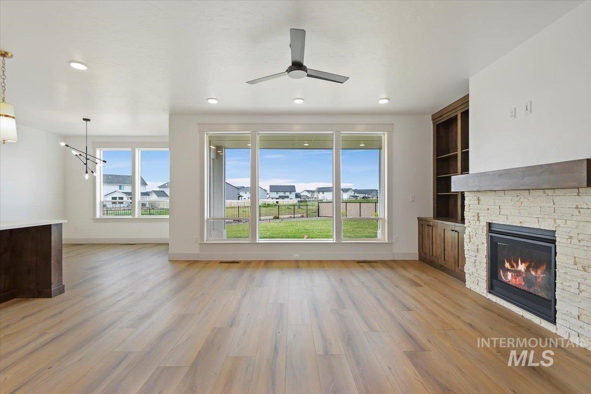 6883 W Mattawa Dr, Meridian, Idaho 83646, 4 Bedrooms, 2.5 Bathrooms, Residential For Sale, Price $849,000, 98986875