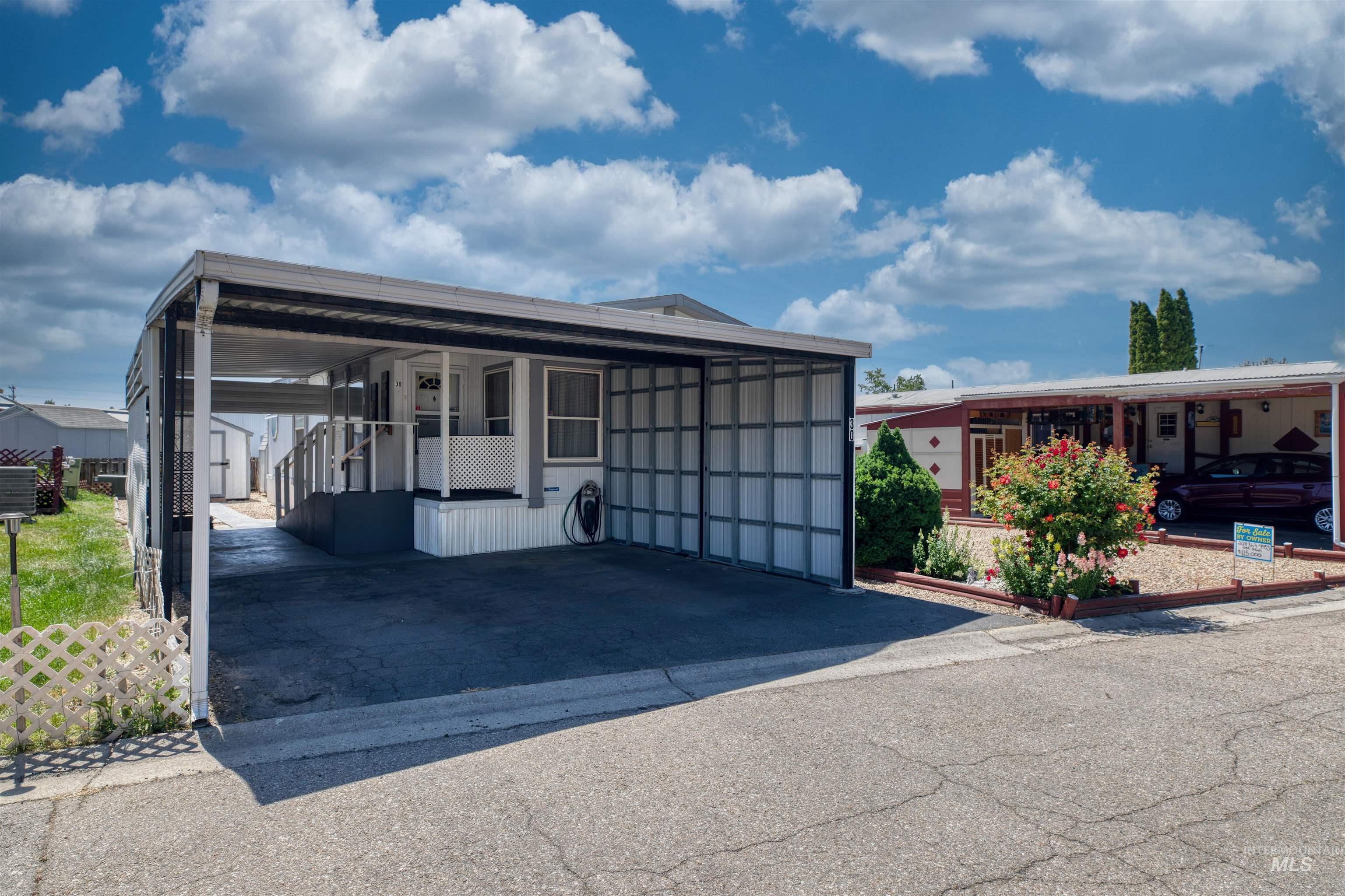 2205 E Linden St. #30, Caldwell, Idaho 83605, 2 Bedrooms, 2 Bathrooms, Residential For Sale, Price $115,000, 98986877