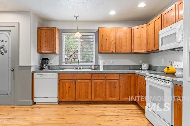 458 Smitty Ave, McCall, Idaho 83638, 3 Bedrooms, 2 Bathrooms, Residential For Sale, Price $599,000, 98986878