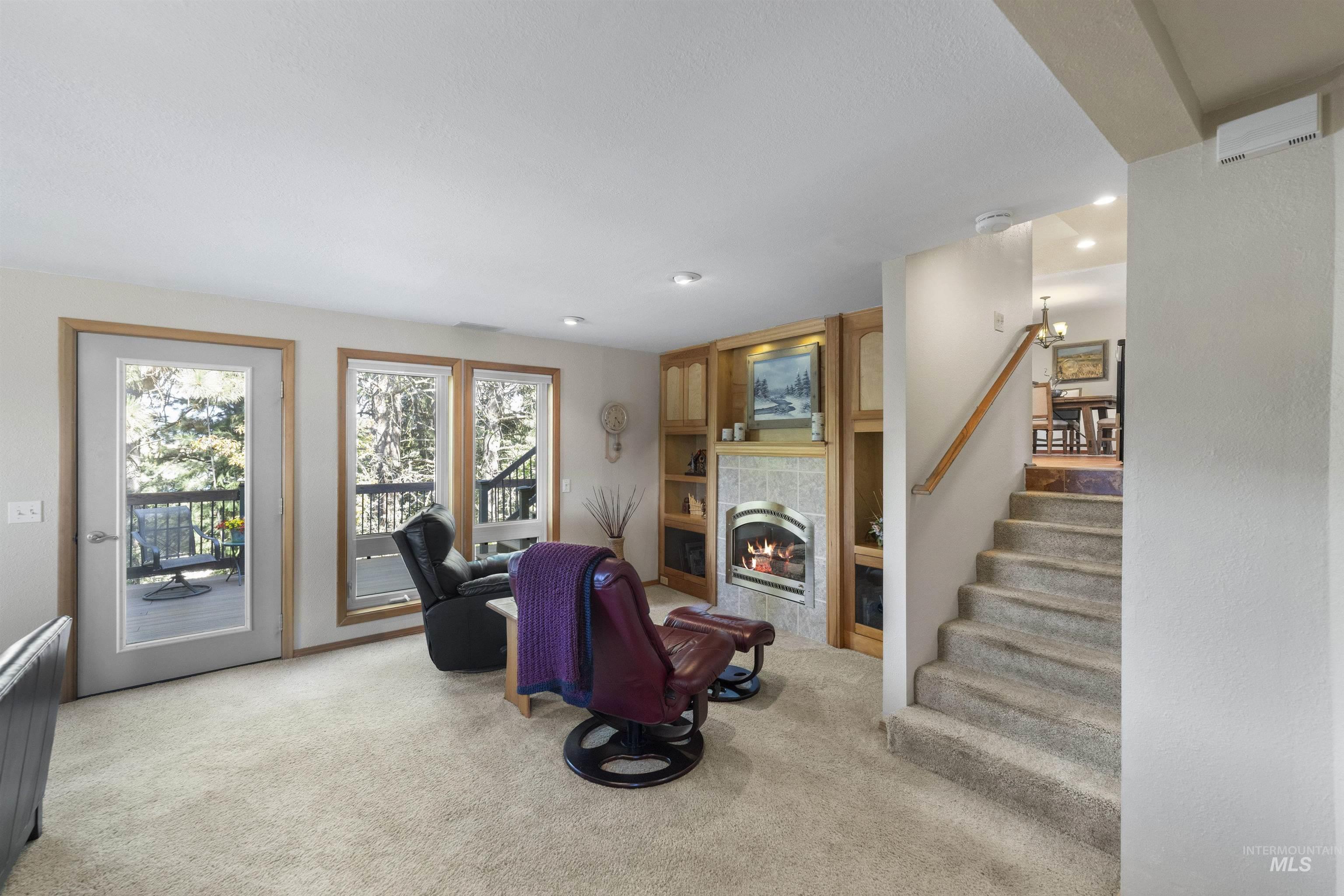 108 Gardner Place, Cascade, Idaho 83611, 3 Bedrooms, 2 Bathrooms, Residential For Sale, Price $735,000, 98986879