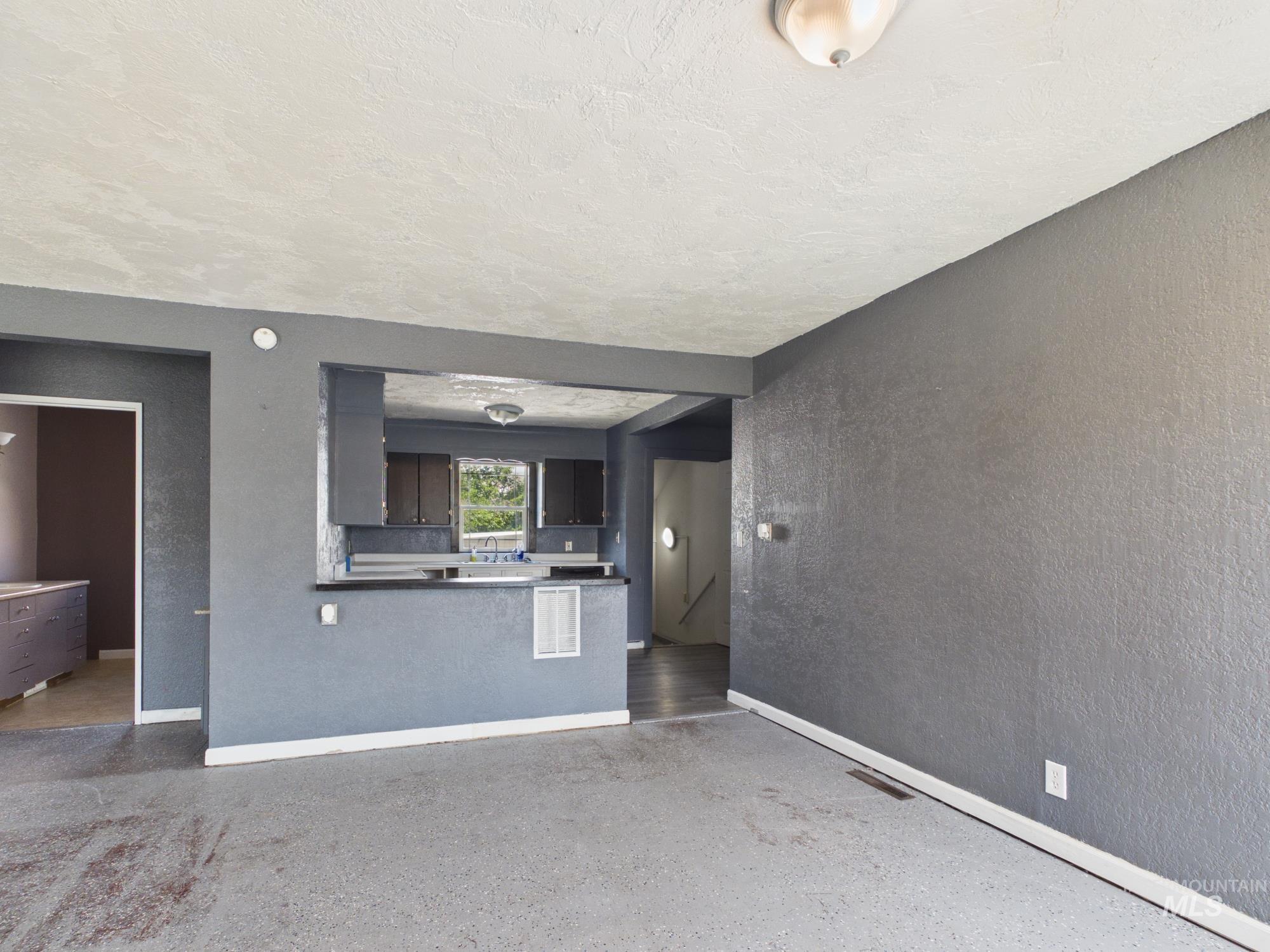 1354 Pound Ln., Clarkston, Washington 83501, 3 Bedrooms, 1 Bathroom, Residential For Sale, Price $215,000, 98986889