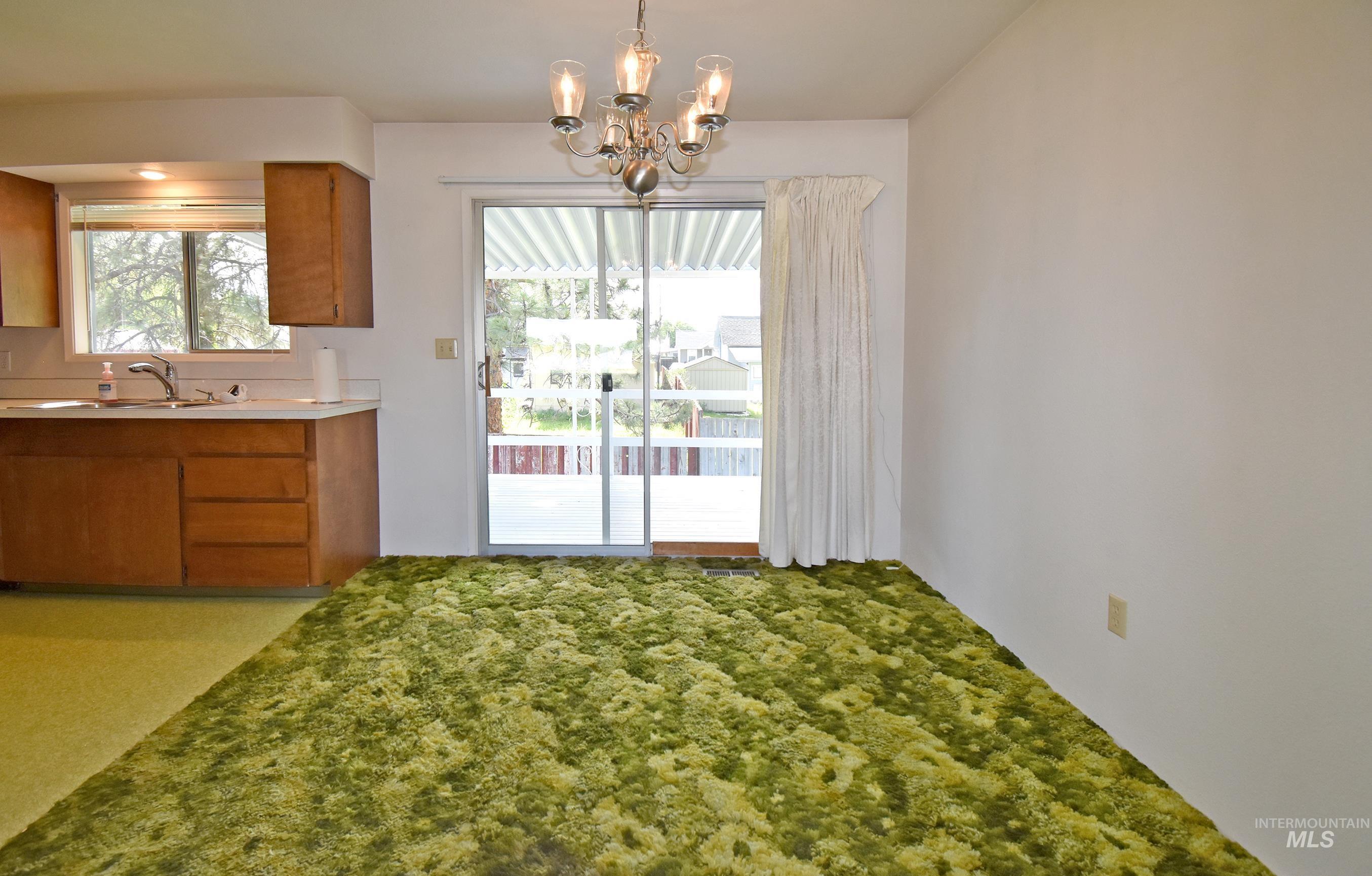1115 College Court, Clarkston, Washington 99403, 4 Bedrooms, 2 Bathrooms, Residential For Sale, Price $345,000, 98986900