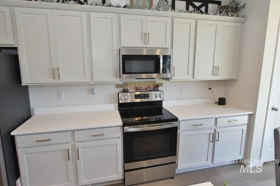 11331 Willamette Way, Caldwell, Idaho 83605, 3 Bedrooms, 2 Bathrooms, Residential For Sale, Price $415,000, 98986904