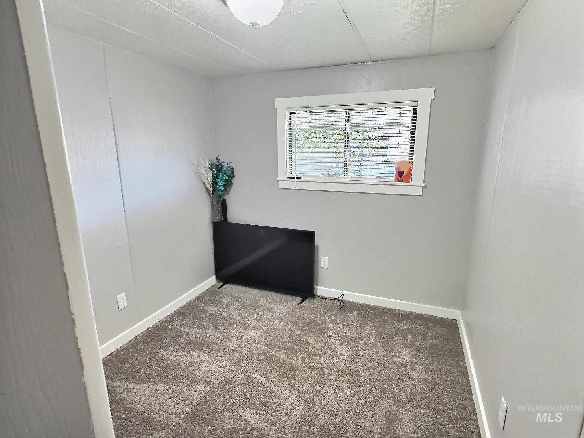 701 Monte Vista Dr, Emmett, Idaho 83617, 2 Bedrooms, 1 Bathroom, Residential For Sale, Price $75,000, 98986908