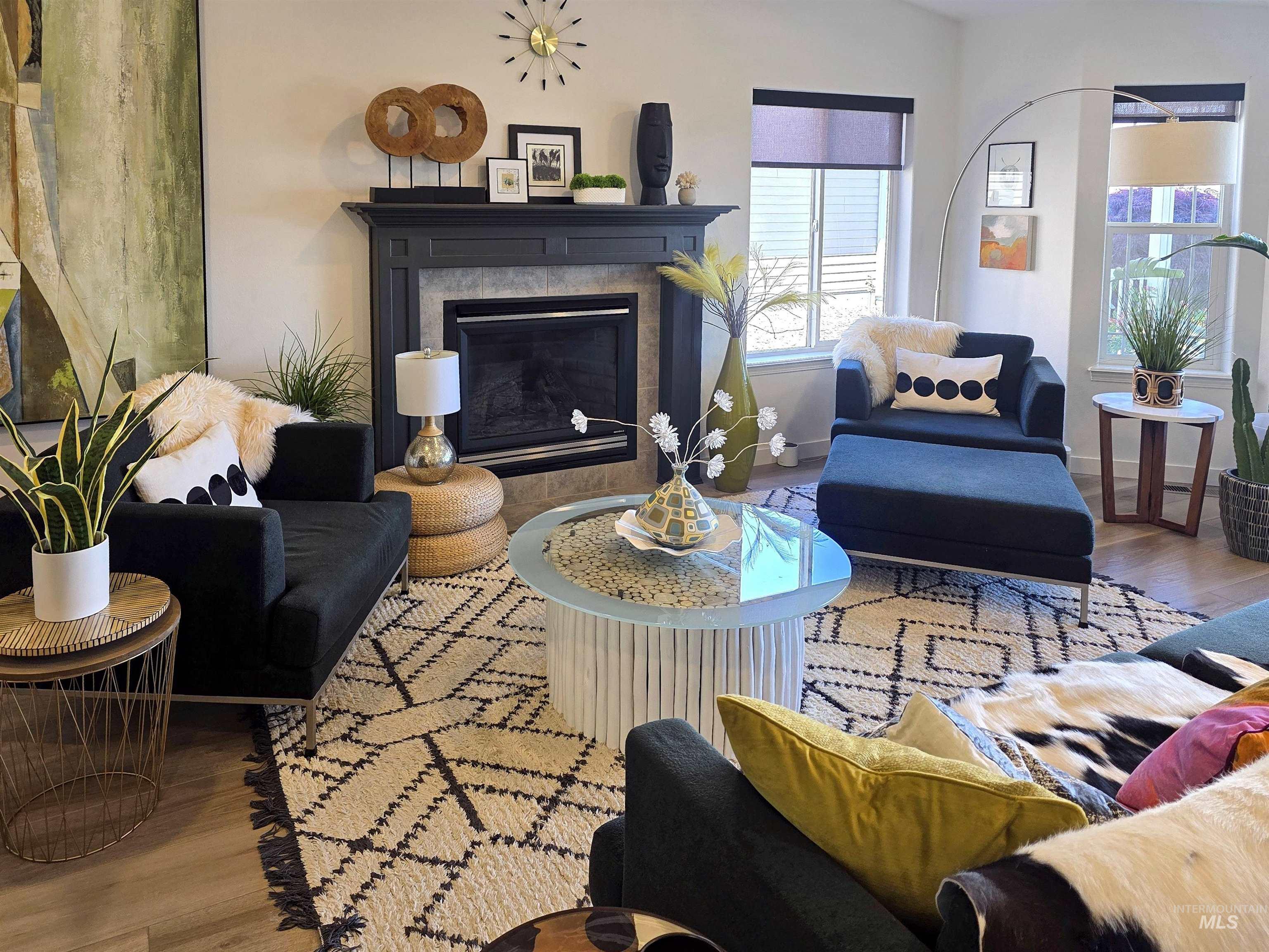 920 Tamarack Dr, Lewiston, Idaho 83501, 2 Bedrooms, 2 Bathrooms, Residential For Sale, Price $515,000, 98986912