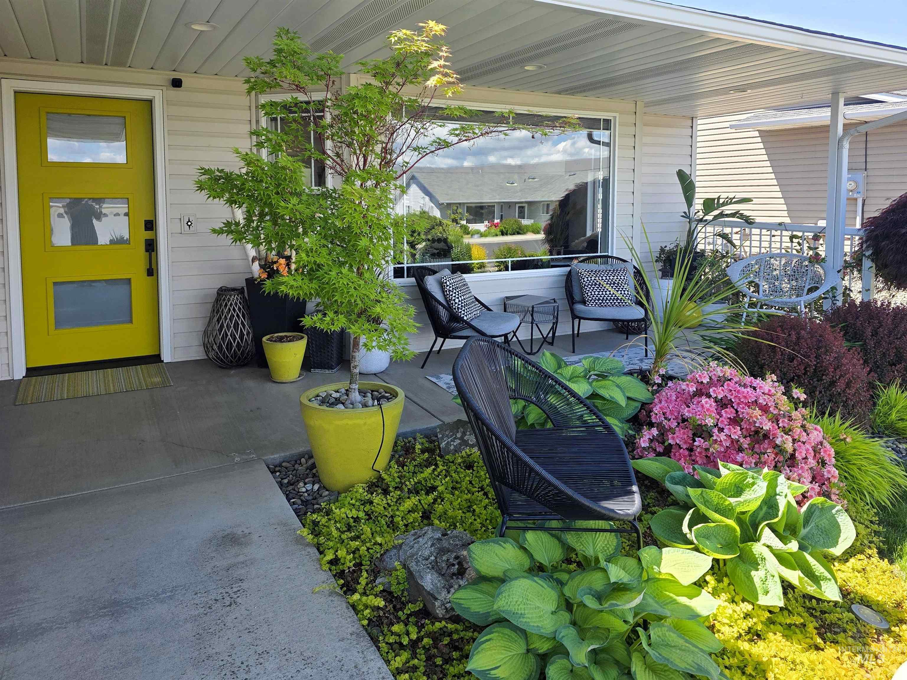 920 Tamarack Dr, Lewiston, Idaho 83501, 2 Bedrooms, 2 Bathrooms, Residential For Sale, Price $515,000, 98986912