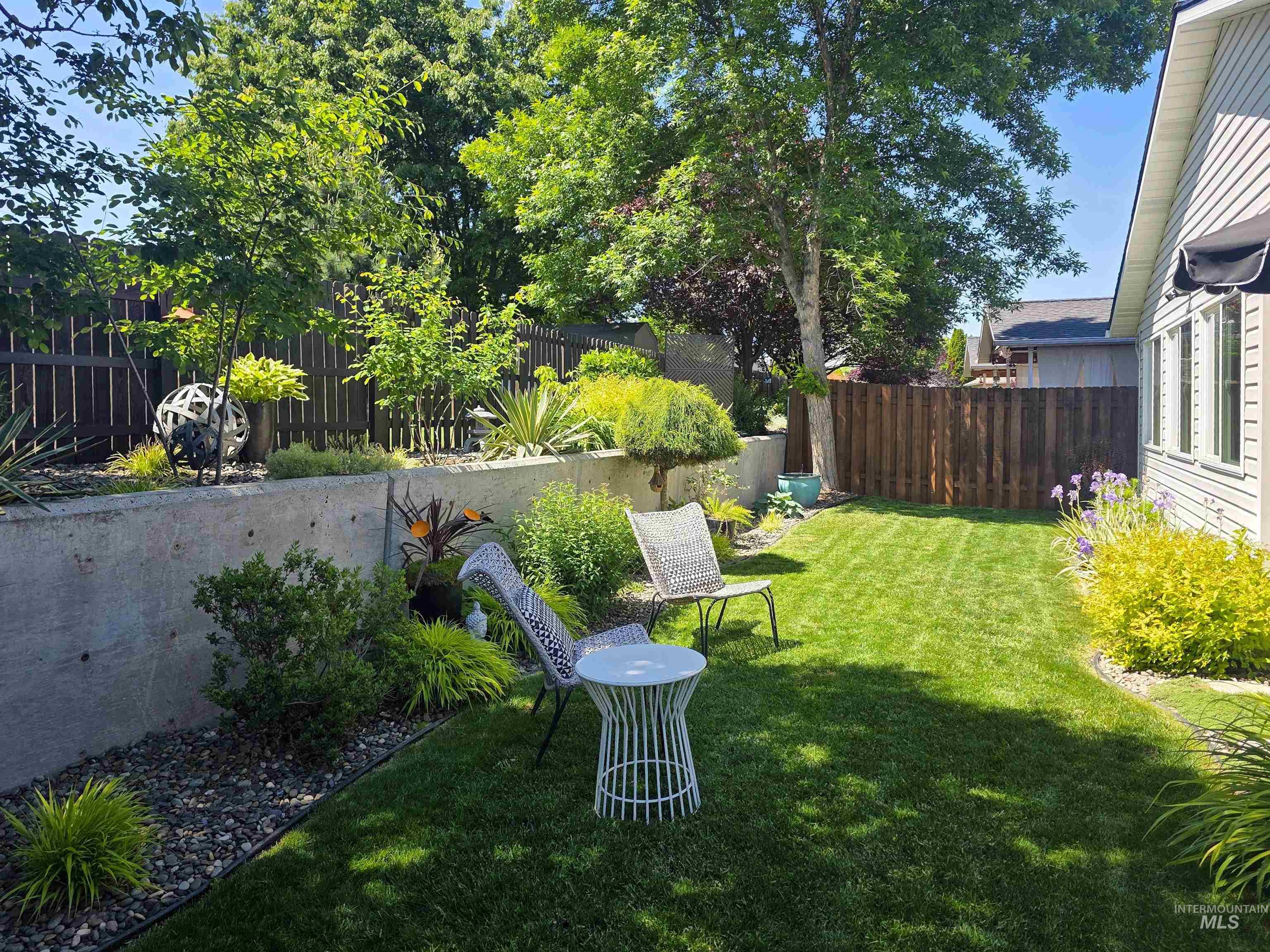 920 Tamarack Dr, Lewiston, Idaho 83501, 2 Bedrooms, 2 Bathrooms, Residential For Sale, Price $515,000, 98986912
