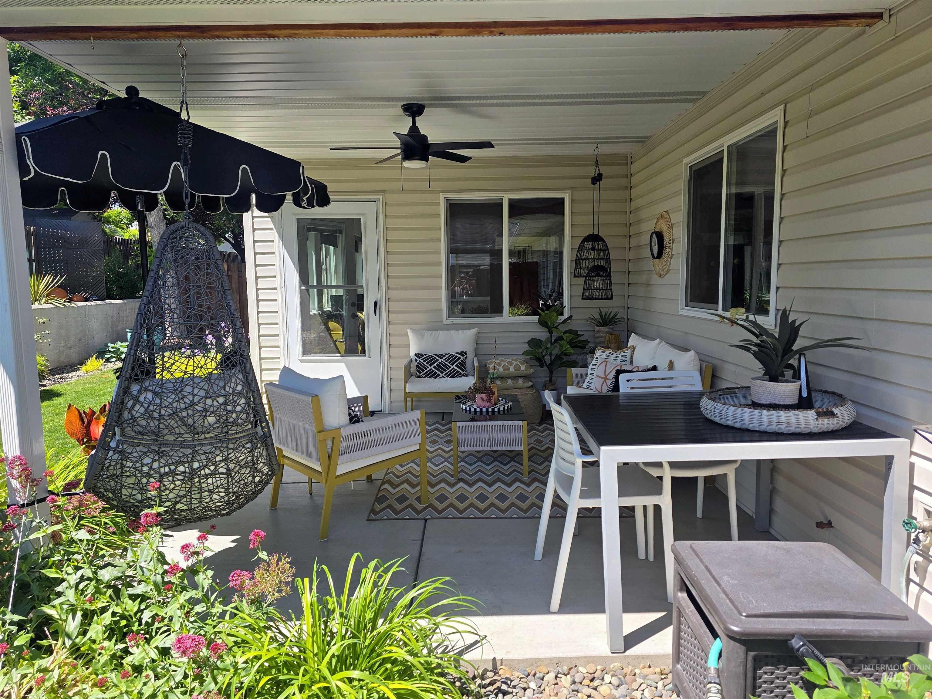 920 Tamarack Dr, Lewiston, Idaho 83501, 2 Bedrooms, 2 Bathrooms, Residential For Sale, Price $515,000, 98986912