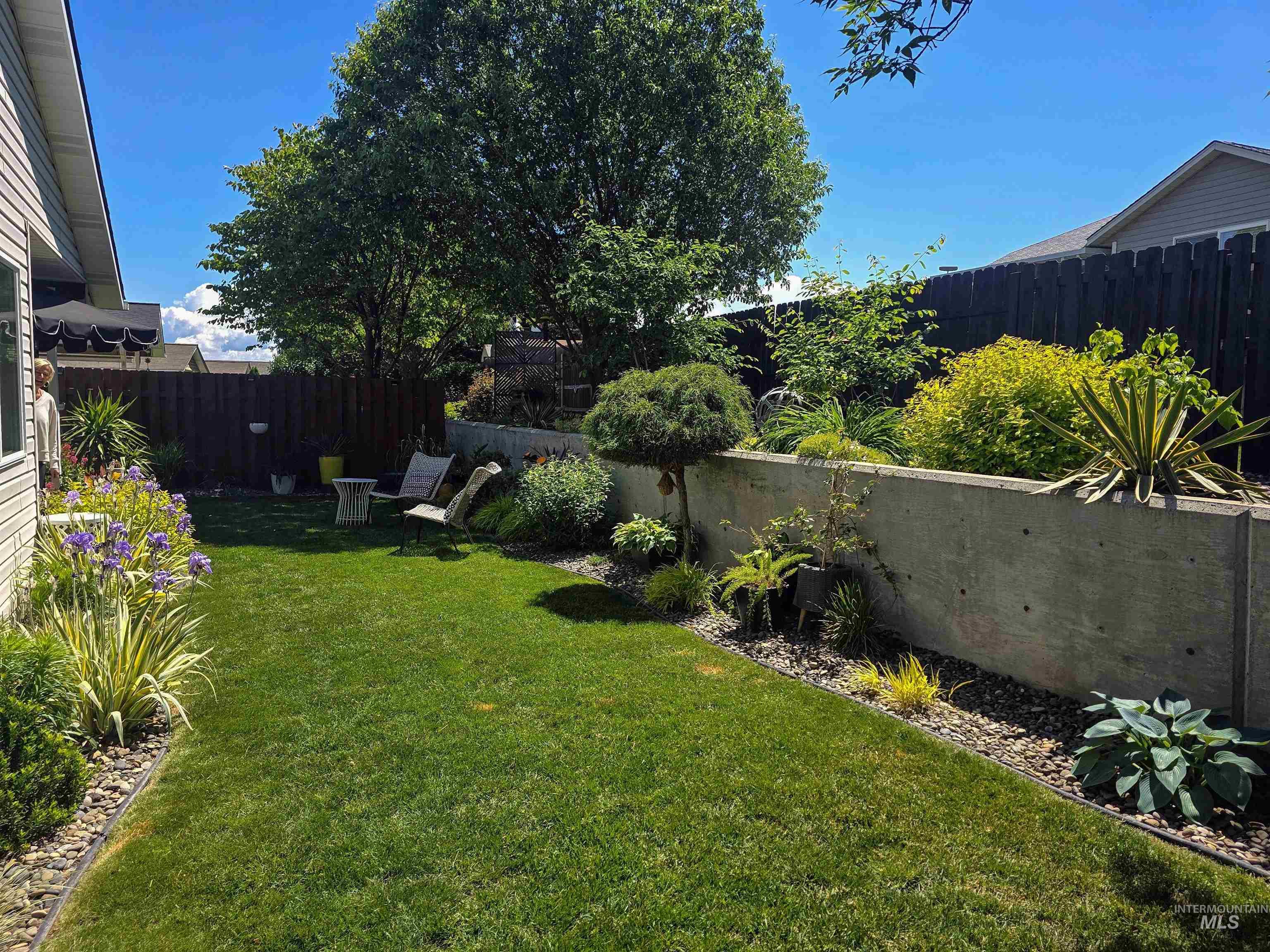 920 Tamarack Dr, Lewiston, Idaho 83501, 2 Bedrooms, 2 Bathrooms, Residential For Sale, Price $515,000, 98986912