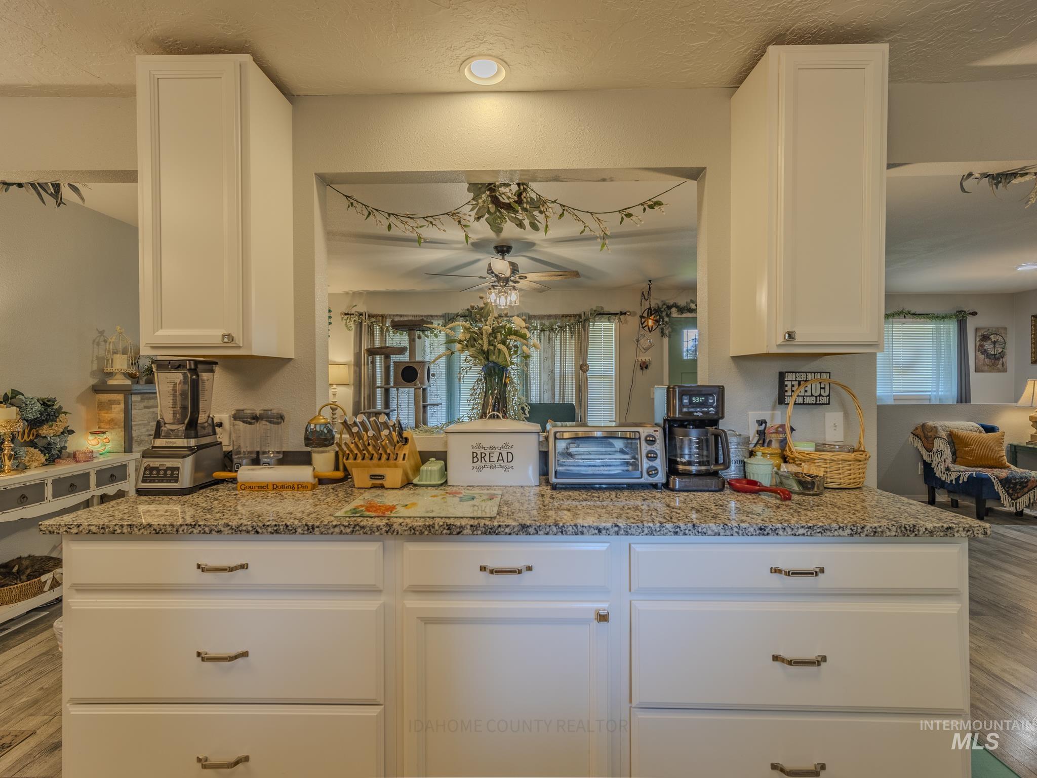 424 Linden Drive, Lewiston, Idaho 83501, 5 Bedrooms, 4 Bathrooms, Residential For Sale, Price $515,000, 98986913