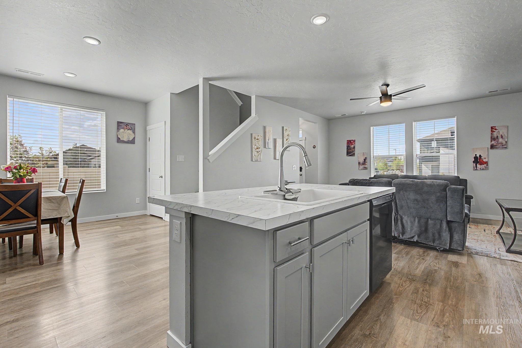 5170 W Milano, Meridian, Idaho 83646, 3 Bedrooms, 2.5 Bathrooms, Residential For Sale, Price $438,000, 98986915