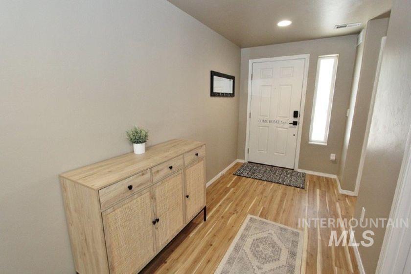 1208 W. Whisper St., Nampa, Idaho 83651, 3 Bedrooms, 2 Bathrooms, Residential For Sale, Price $355,000, 98986932