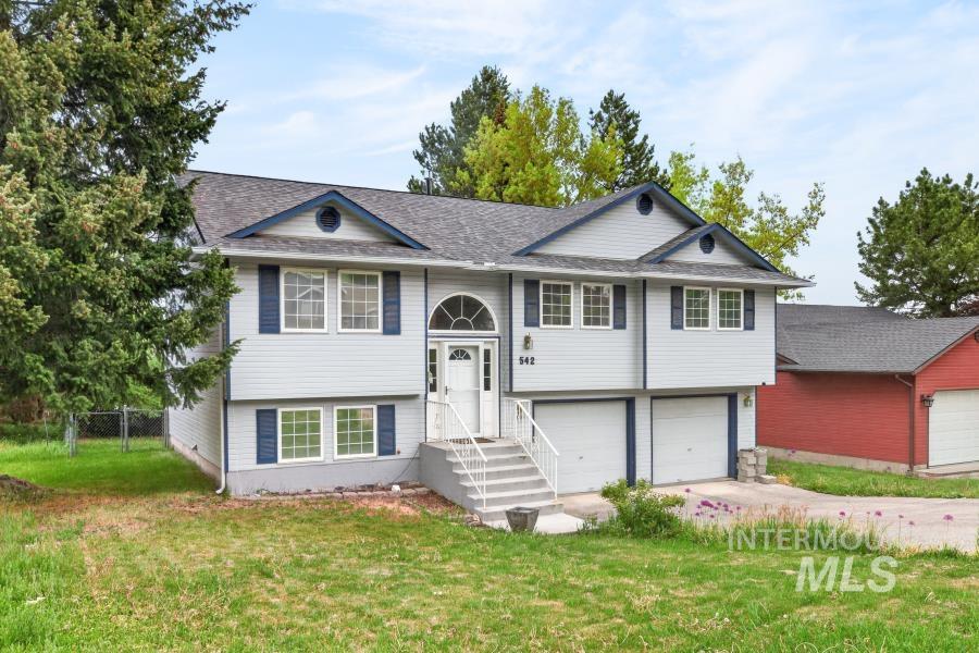 542 Northwood, Moscow, Idaho 83843, 4 Bedrooms, 3 Bathrooms, Residential For Sale, Price $490,000, 98986935