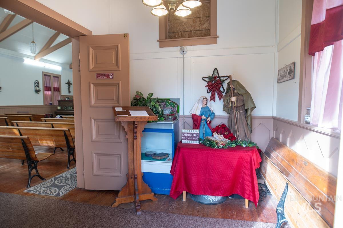 736 E Main St., Weiser, Idaho 83672, 3 Bedrooms, 3 Bathrooms, Residential For Sale, Price $725,000, 98986939