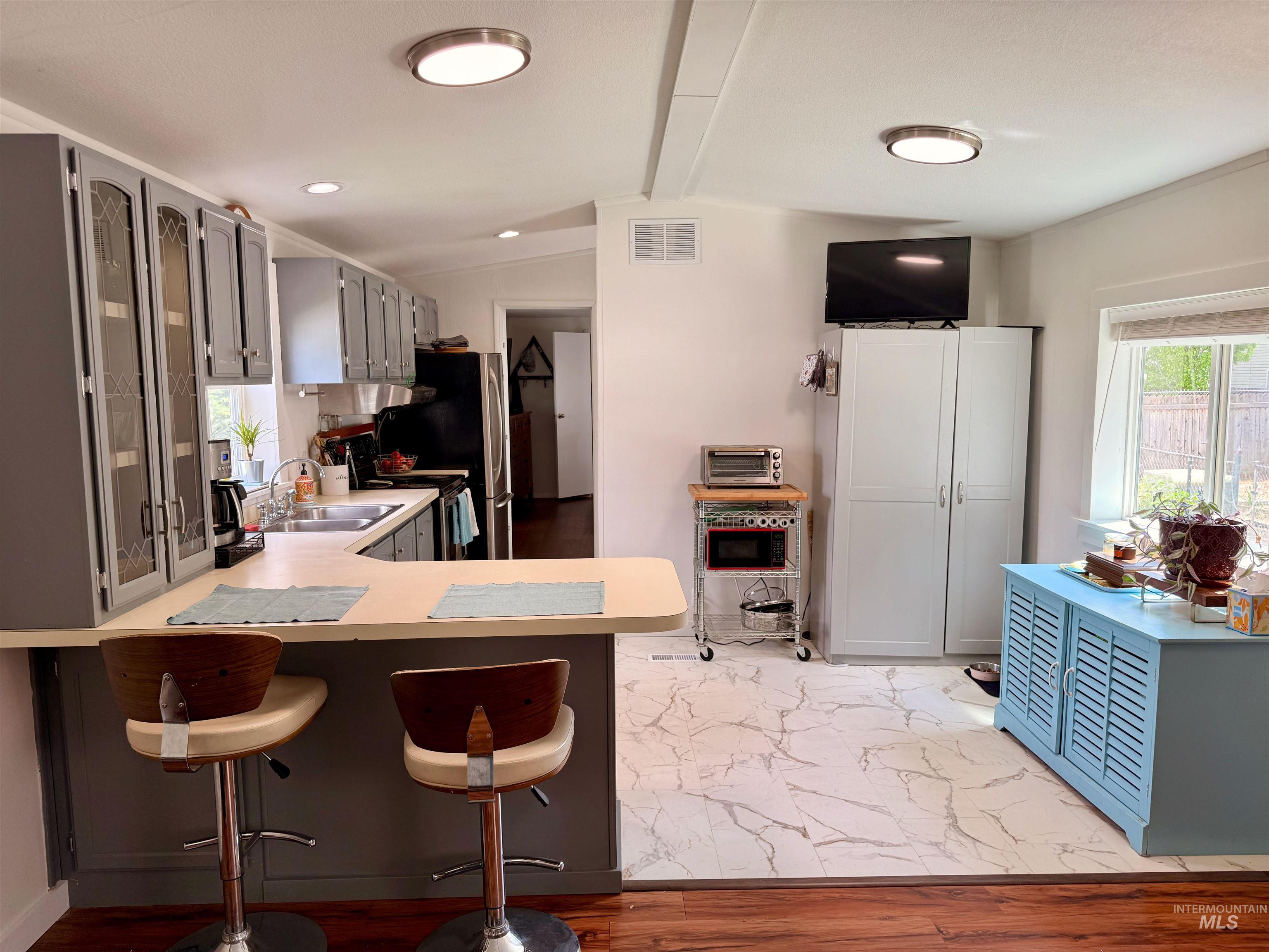 5244 N North Glen Ln, Boise, Idaho 83714, 2 Bedrooms, 2 Bathrooms, Residential For Sale, Price $74,900, 98986941