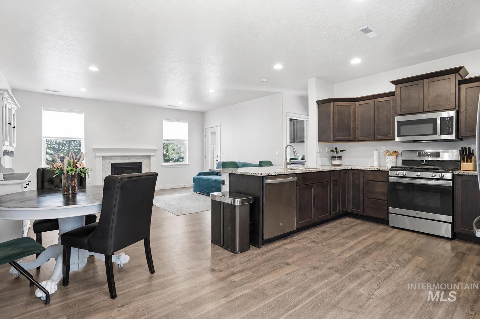 3434 S Garibaldi Pl, Meridian, Idaho 83642, 3 Bedrooms, 2.5 Bathrooms, Residential For Sale, Price $459,000, 98986949