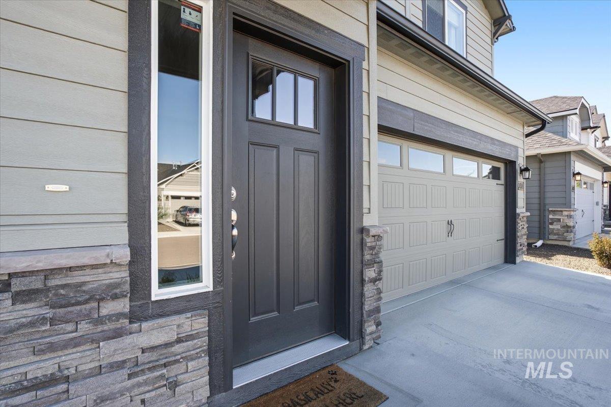 3434 S Garibaldi Pl, Meridian, Idaho 83642, 3 Bedrooms, 2.5 Bathrooms, Residential For Sale, Price $459,000, 98986949