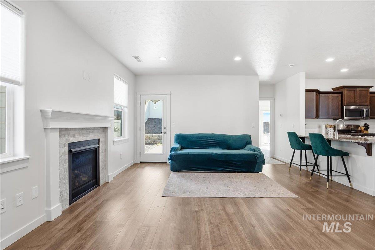 3434 S Garibaldi Pl, Meridian, Idaho 83642, 3 Bedrooms, 2.5 Bathrooms, Residential For Sale, Price $459,000, 98986949
