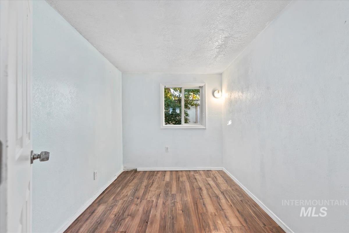 571 Caldwell Blvd, Nampa, Idaho 83651, 2 Bedrooms, 1 Bathroom, Residential For Sale, Price $55,000, 98986951