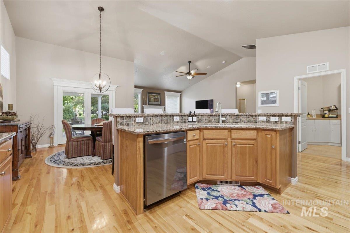 1050 E Legacy View Dr, Meridian, Idaho 83646, 3 Bedrooms, 2 Bathrooms, Residential For Sale, Price $579,000, 98986954