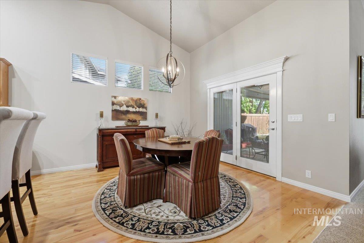 1050 E Legacy View Dr, Meridian, Idaho 83646, 3 Bedrooms, 2 Bathrooms, Residential For Sale, Price $579,000, 98986954