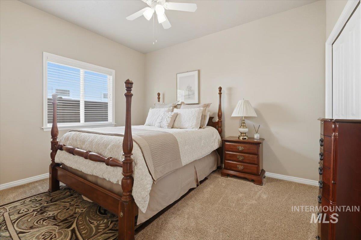 1050 E Legacy View Dr, Meridian, Idaho 83646, 3 Bedrooms, 2 Bathrooms, Residential For Sale, Price $579,000, 98986954