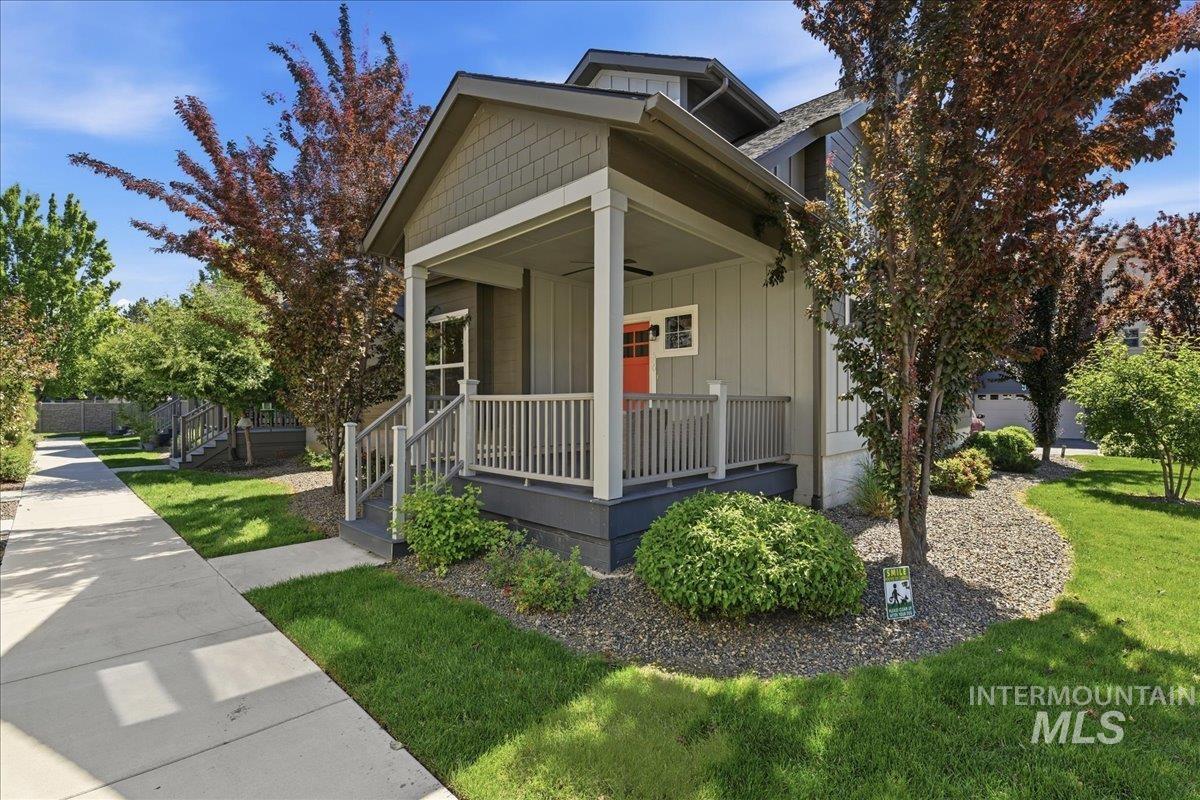500 E Trackstand Ln, Garden City, Idaho 83714, 2 Bedrooms, 2 Bathrooms, Residential For Sale, Price $485,000, 98986956