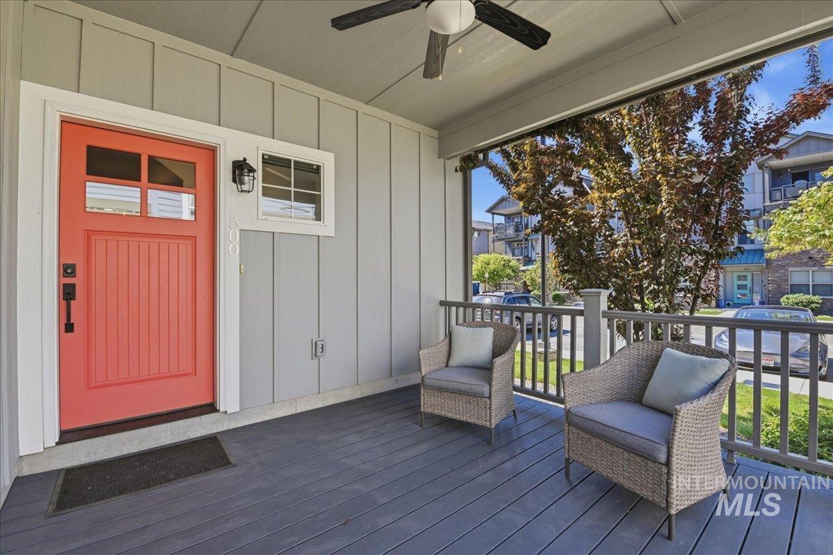 500 E Trackstand Ln, Garden City, Idaho 83714, 2 Bedrooms, 2 Bathrooms, Residential For Sale, Price $485,000, 98986956