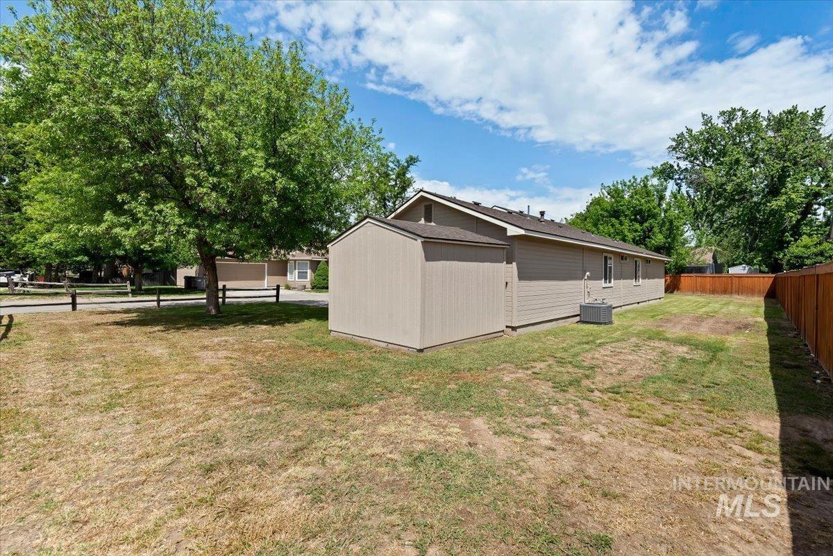 810 W Richmond St, Boise, Idaho 83706-4752, 3 Bedrooms, 2 Bathrooms, Residential For Sale, Price $439,000, 98986958