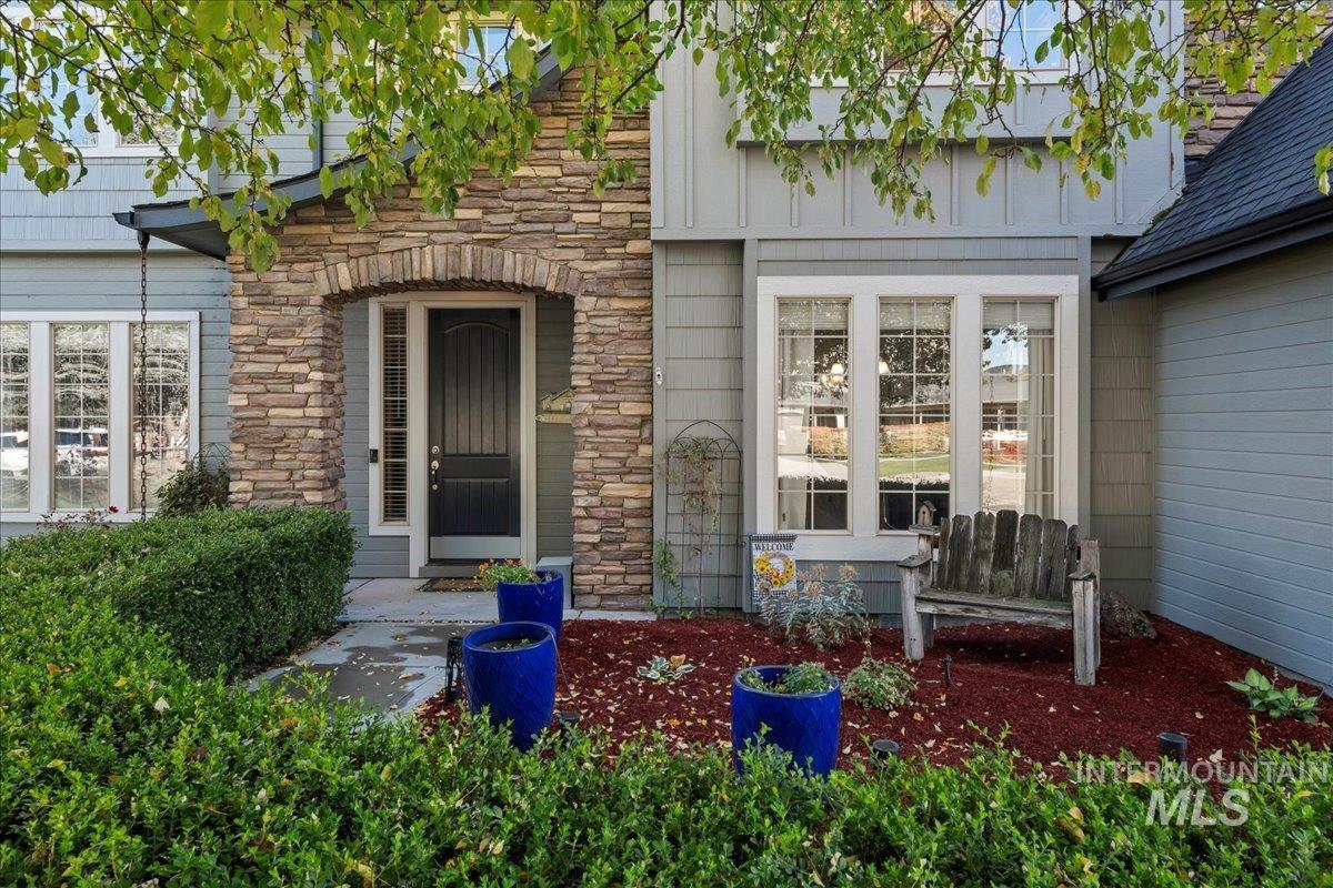2151 W Teano, Meridian, Idaho 83646, 6 Bedrooms, 3 Bathrooms, Residential For Sale, Price $819,000, 98986959