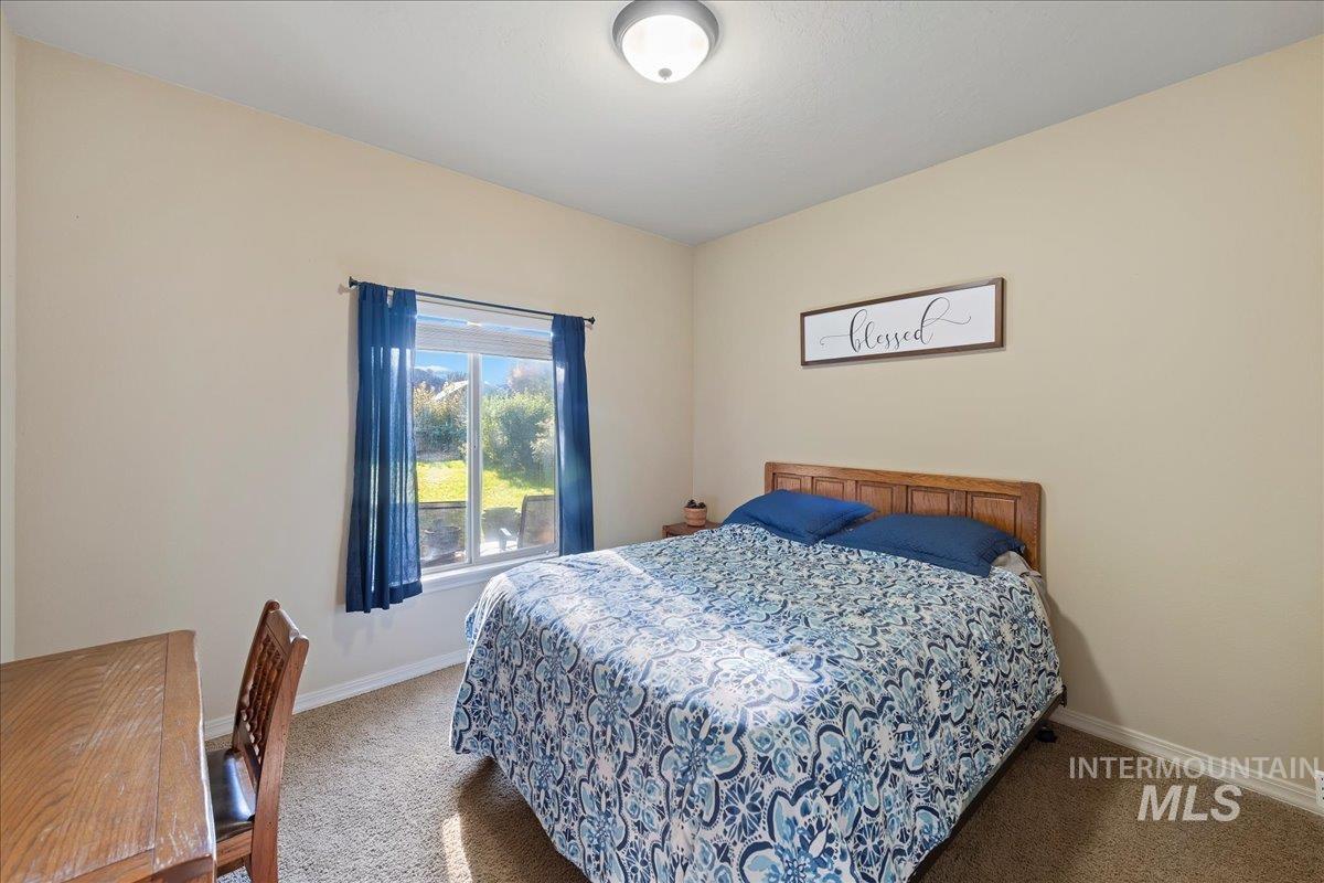 2151 W Teano, Meridian, Idaho 83646, 6 Bedrooms, 3 Bathrooms, Residential For Sale, Price $819,000, 98986959