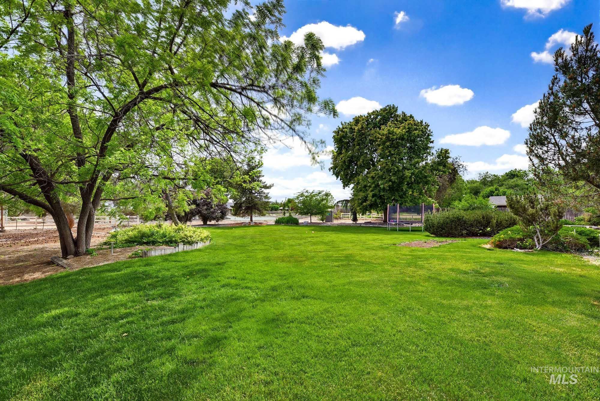 812 E Linden St, Caldwell, Idaho 83605, 4 Bedrooms, 2.5 Bathrooms, Residential For Sale, Price $739,000, 98986964