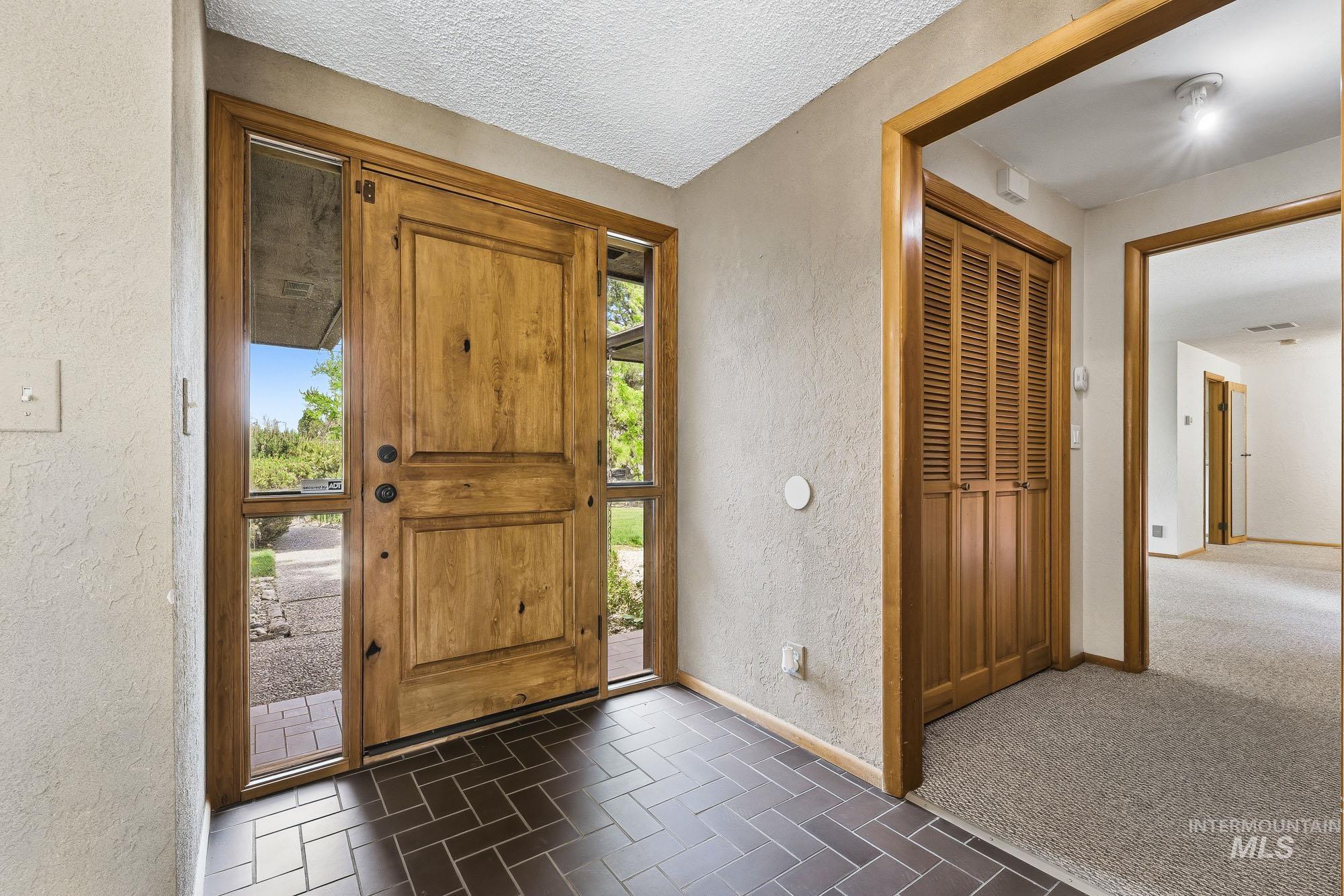 812 E Linden St, Caldwell, Idaho 83605, 4 Bedrooms, 2.5 Bathrooms, Residential For Sale, Price $739,000, 98986964