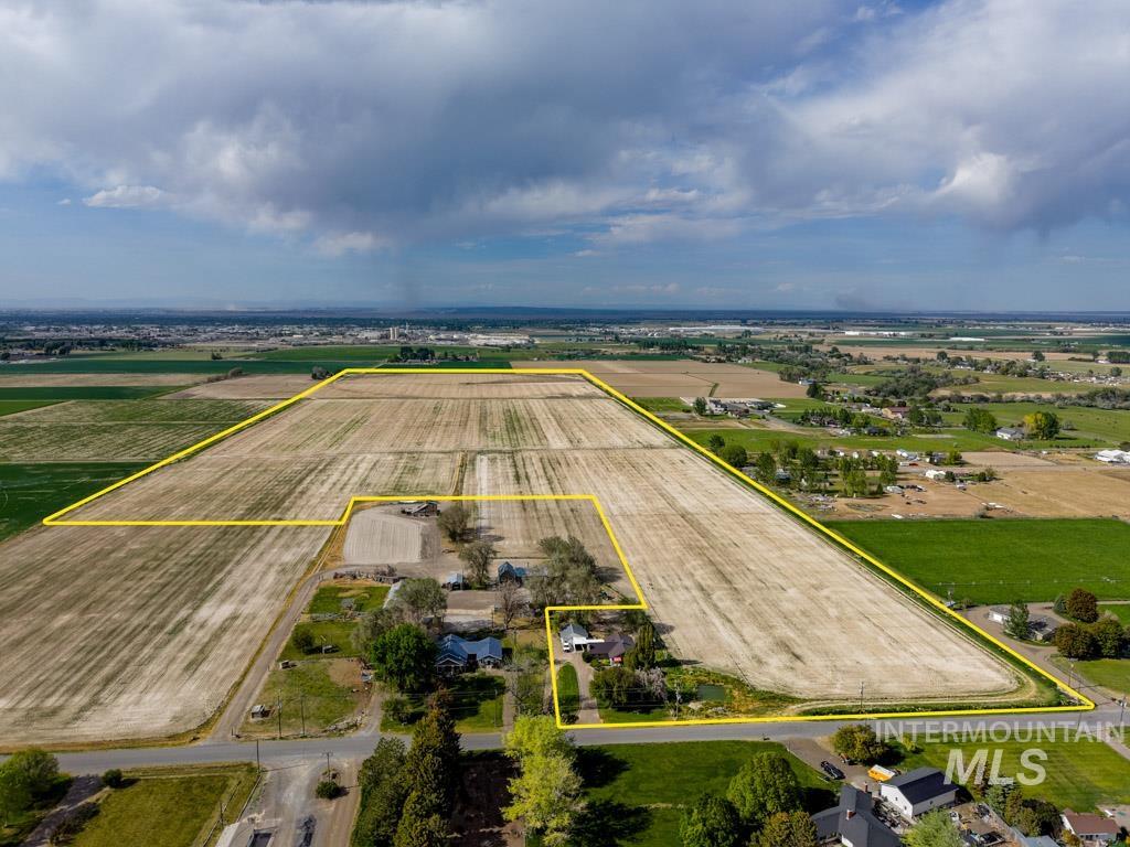TBD 3500 N, Twin Falls, Idaho 83301, 4 Bedrooms, 2 Bathrooms, Farm & Ranch For Sale, Price $6,000,000, 98986965