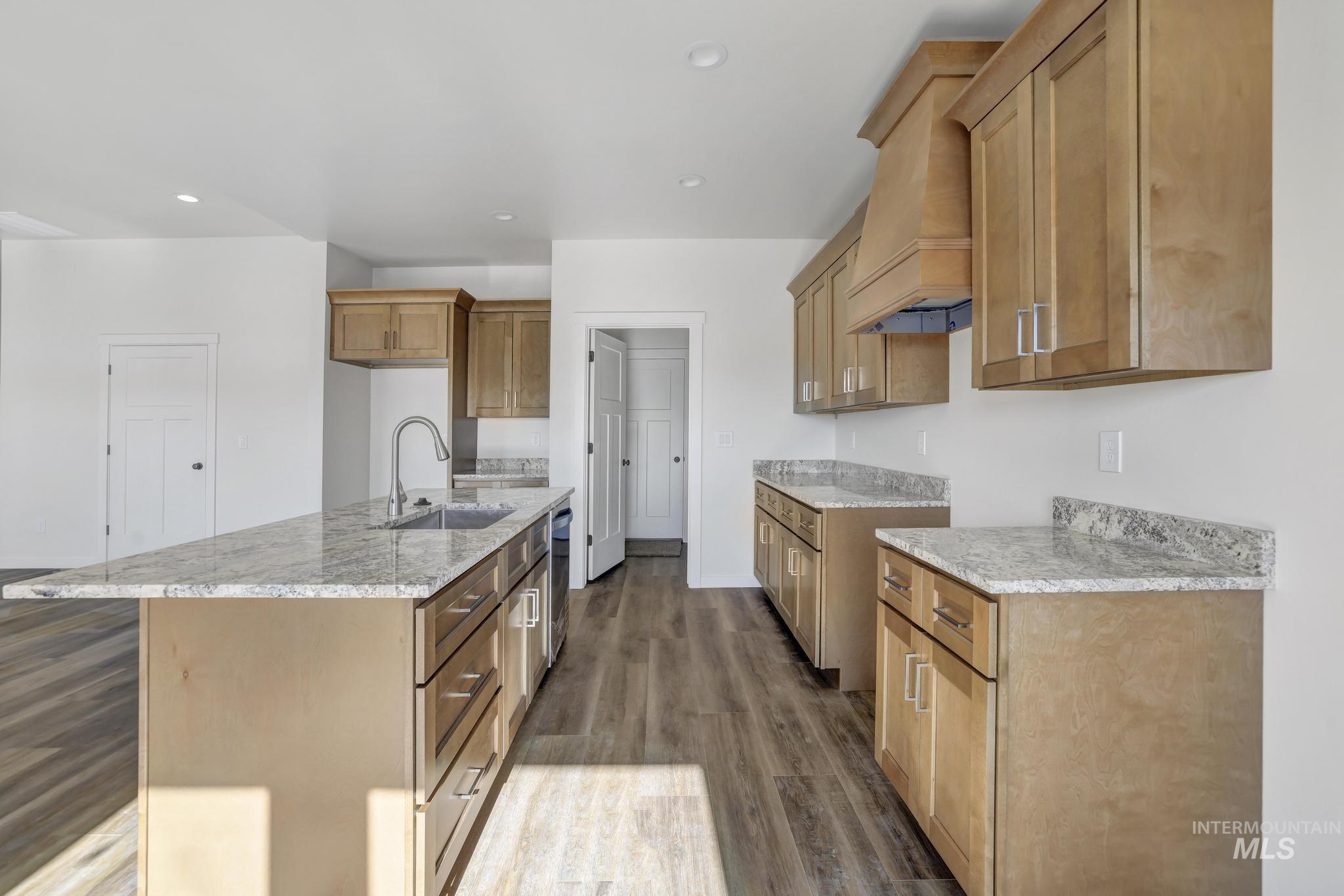 2006 Regan St, Jerome, Idaho 83338-1600, 4 Bedrooms, 2 Bathrooms, Residential For Sale, Price $399,900, 98986966