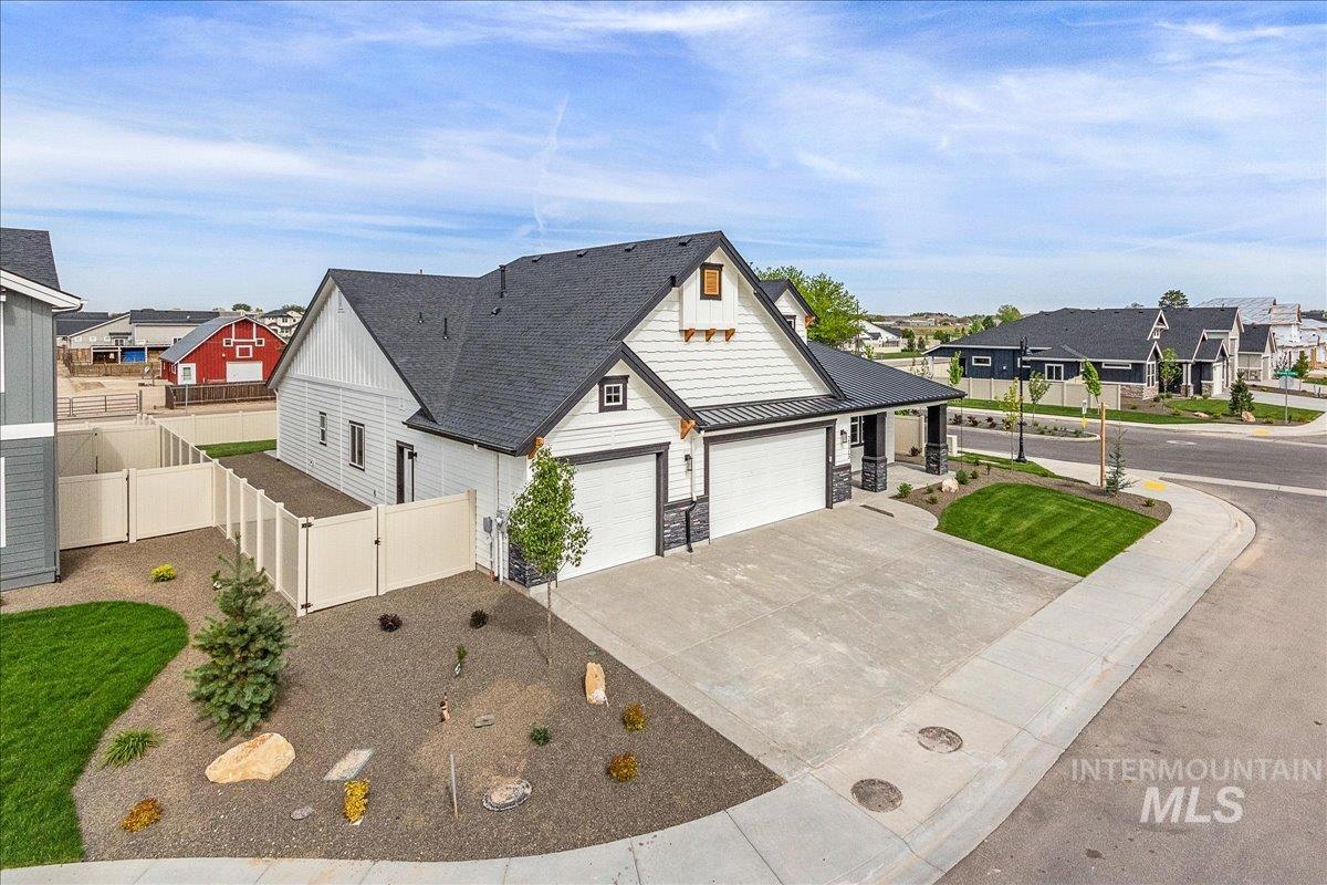 2173 N Burnam Pl, Star, Idaho 83669, 4 Bedrooms, 2 Bathrooms, Residential For Sale, Price $775,000, 98986968