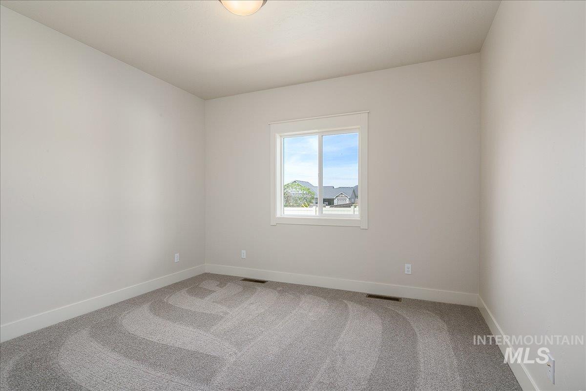 2173 N Burnam Pl, Star, Idaho 83669, 4 Bedrooms, 2 Bathrooms, Residential For Sale, Price $775,000, 98986968
