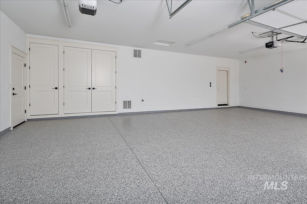 2173 N Burnam Pl, Star, Idaho 83669, 4 Bedrooms, 2 Bathrooms, Residential For Sale, Price $775,000, 98986968