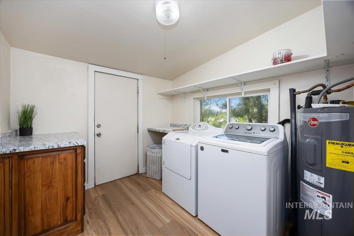 320 E North St., Hagerman, Idaho 83332, 3 Bedrooms, 1 Bathroom, Residential For Sale, Price $216,000, 98986970