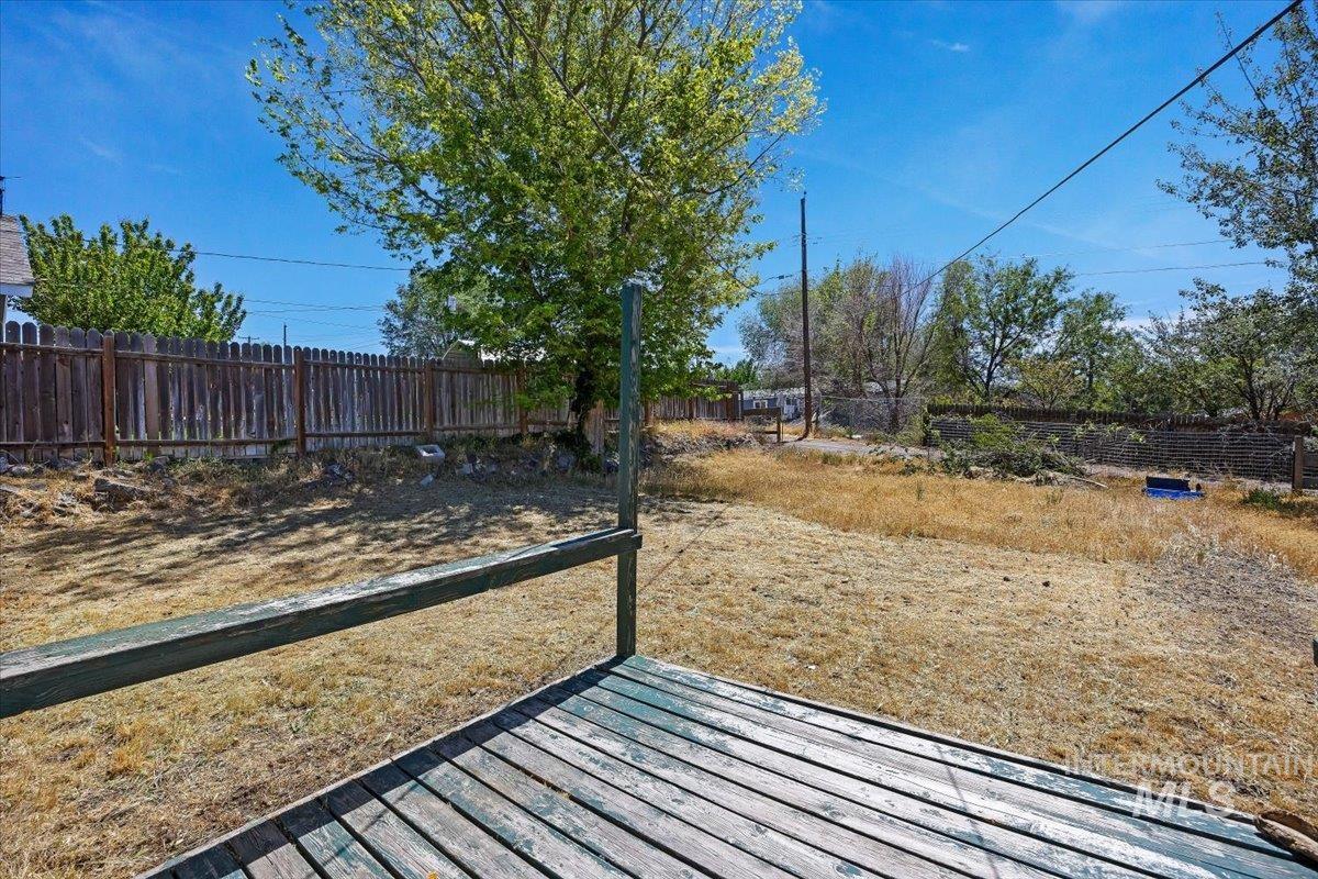 320 E North St., Hagerman, Idaho 83332, 3 Bedrooms, 1 Bathroom, Residential For Sale, Price $216,000, 98986970