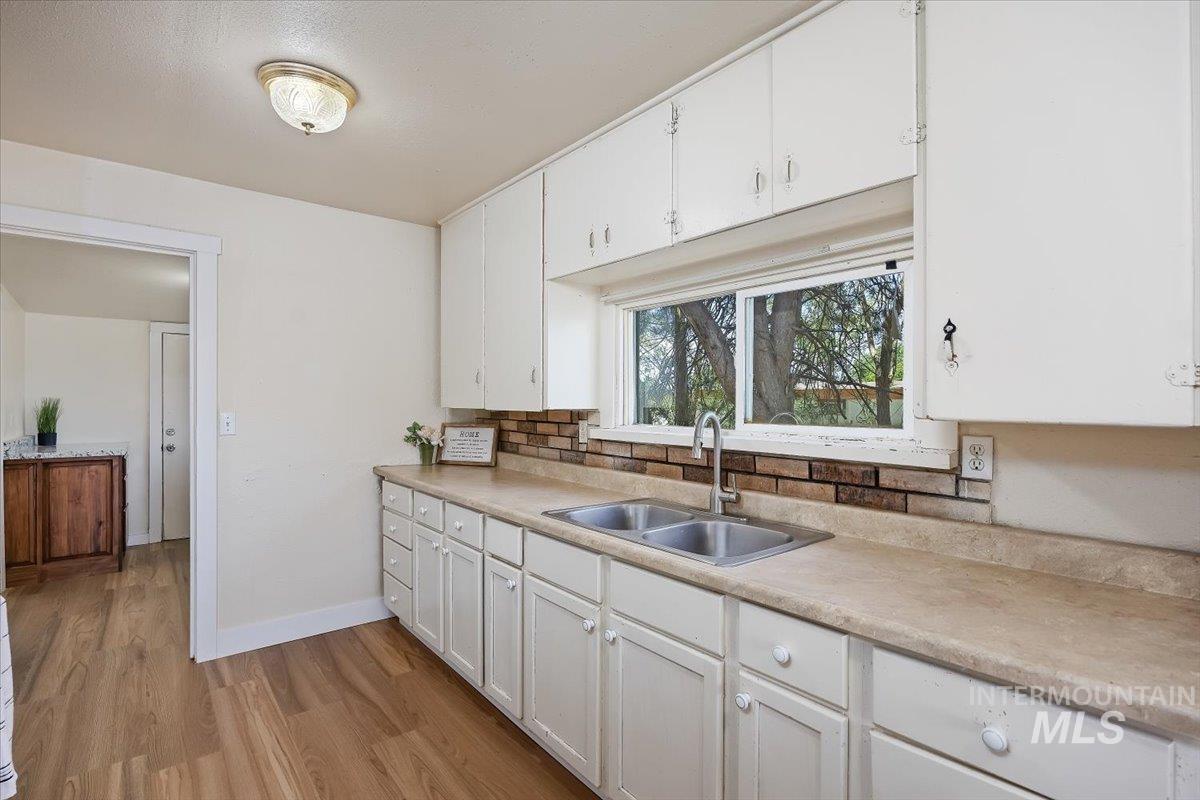 320 E North St., Hagerman, Idaho 83332, 3 Bedrooms, 1 Bathroom, Residential For Sale, Price $216,000, 98986970