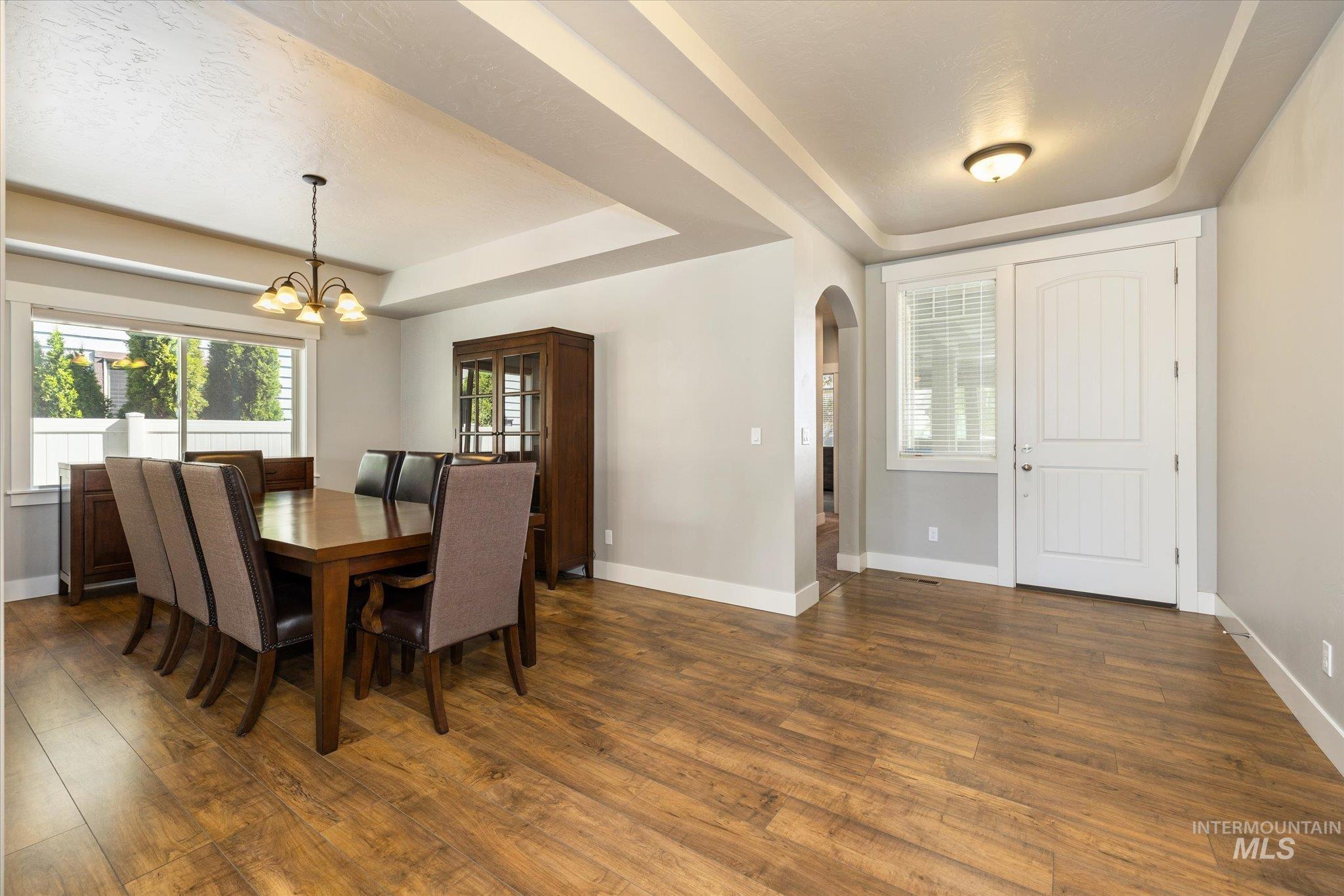 847 N Tullshire Way, Eagle, Idaho 83616, 5 Bedrooms, 4 Bathrooms, Residential For Sale, Price $765,000, 98986972