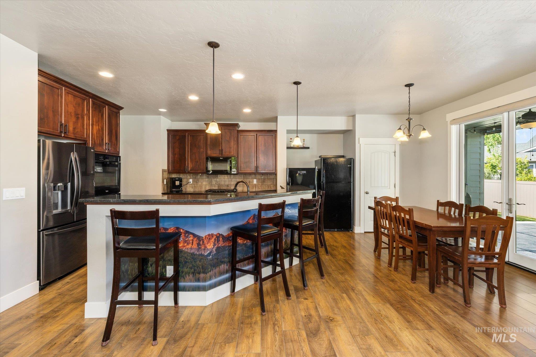 847 N Tullshire Way, Eagle, Idaho 83616, 5 Bedrooms, 4 Bathrooms, Residential For Sale, Price $765,000, 98986972