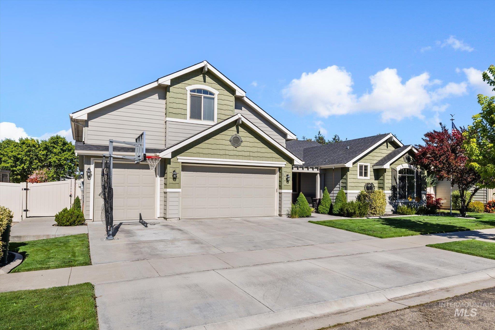 847 N Tullshire Way, Eagle, Idaho 83616, 5 Bedrooms, 4 Bathrooms, Residential For Sale, Price $765,000, 98986972