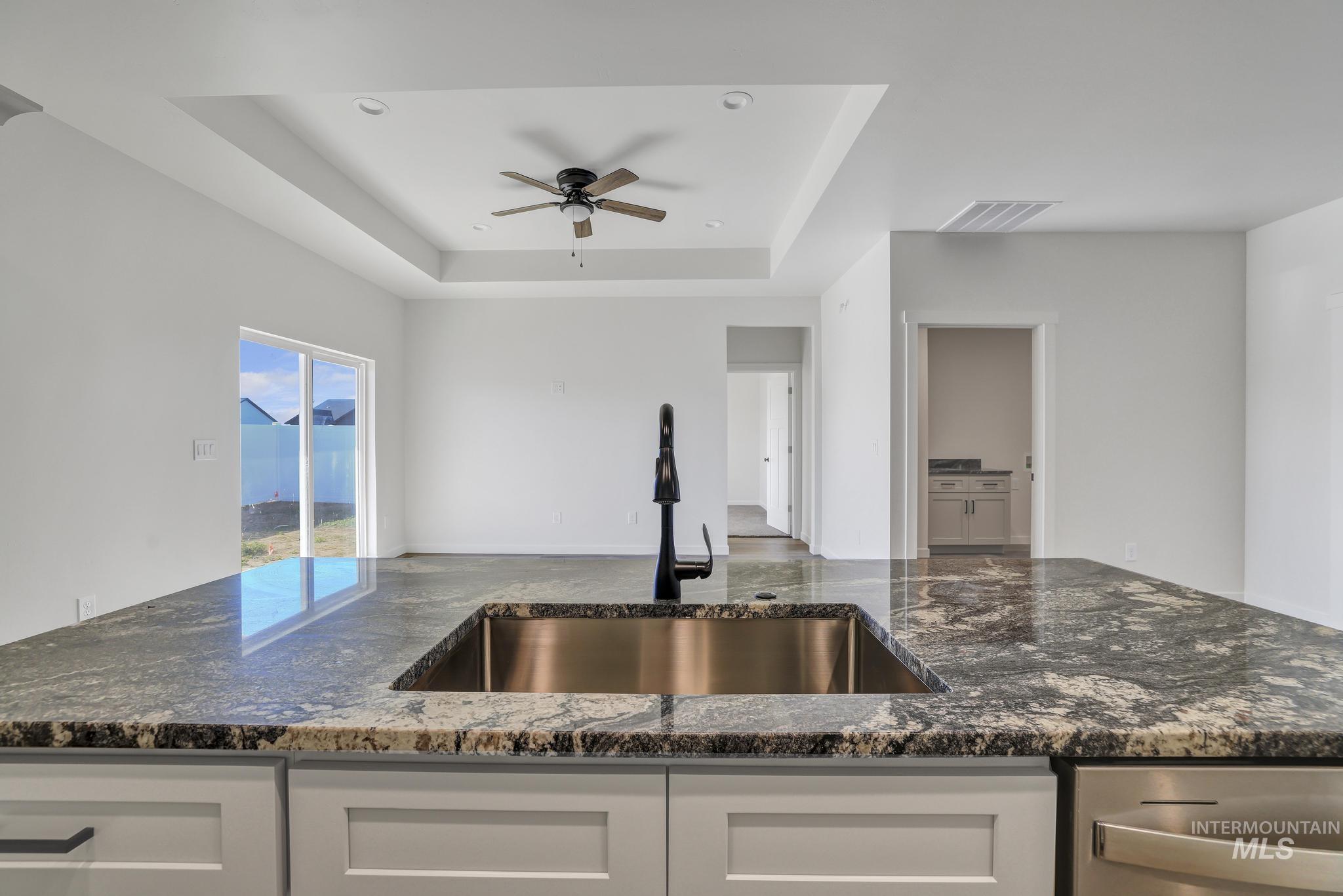 2010 Regan St, Jerome, Idaho 83338-1600, 4 Bedrooms, 2 Bathrooms, Residential For Sale, Price $399,900, 98986973