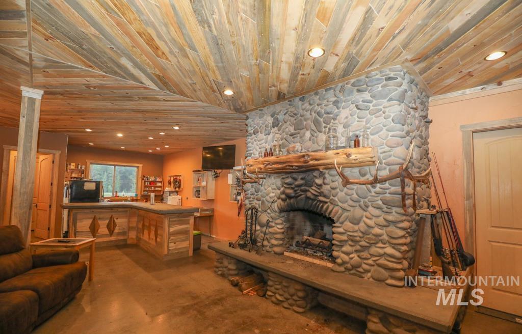 79250 Lookout Mountain Rd, Elgin, Oregon 97827, 6 Bedrooms, 3 Bathrooms, Farm & Ranch For Sale, Price $4,950,000, 98986974
