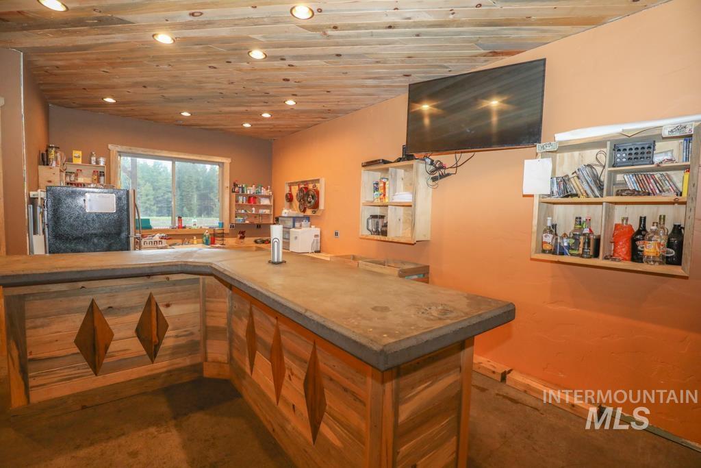 79250 Lookout Mountain Rd, Elgin, Oregon 97827, 6 Bedrooms, 3 Bathrooms, Farm & Ranch For Sale, Price $4,950,000, 98986974